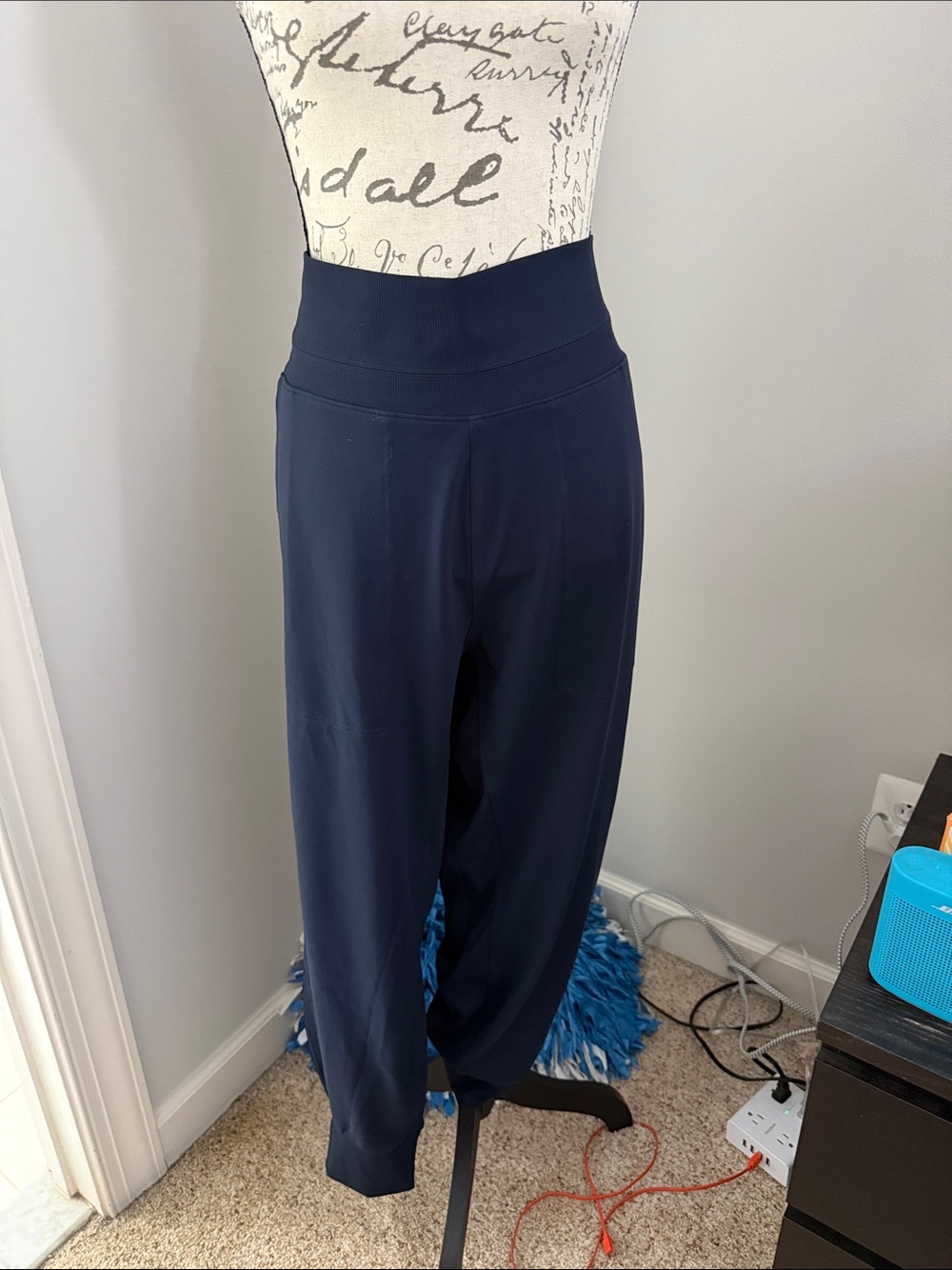 Athlete High-Waisted Navy Women’s Venice Jogger